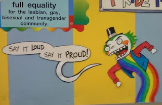 Tranny sex cam Gay bulletin board